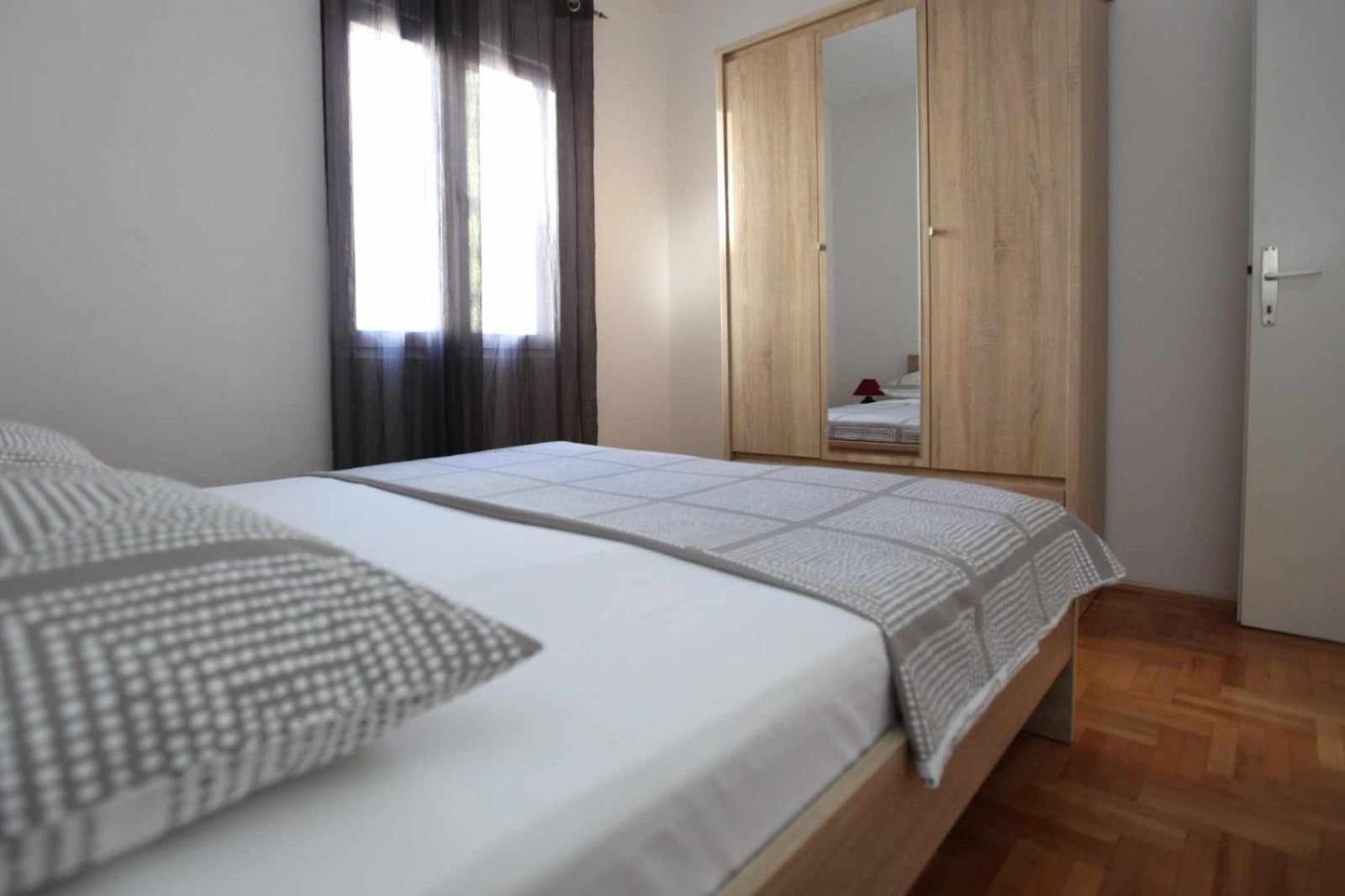 Apartmani Ivana Trogir Exteriér fotografie