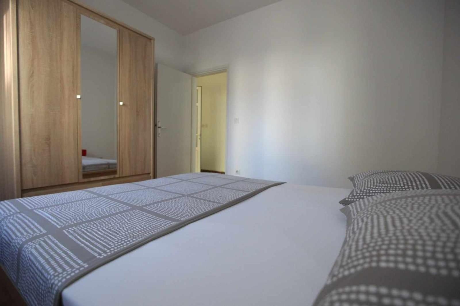 Apartmani Ivana Trogir Exteriér fotografie